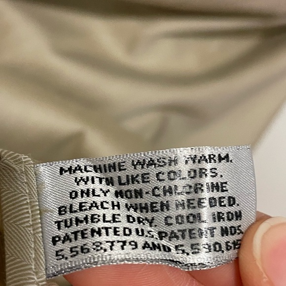 Geoffrey Beene Button Down Long Sleeve Dress Shirt Size Large - Picture 4 of 4